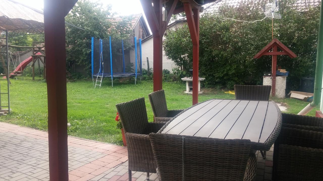 Kifog-Lak Vendégház Poroszló Exterior foto